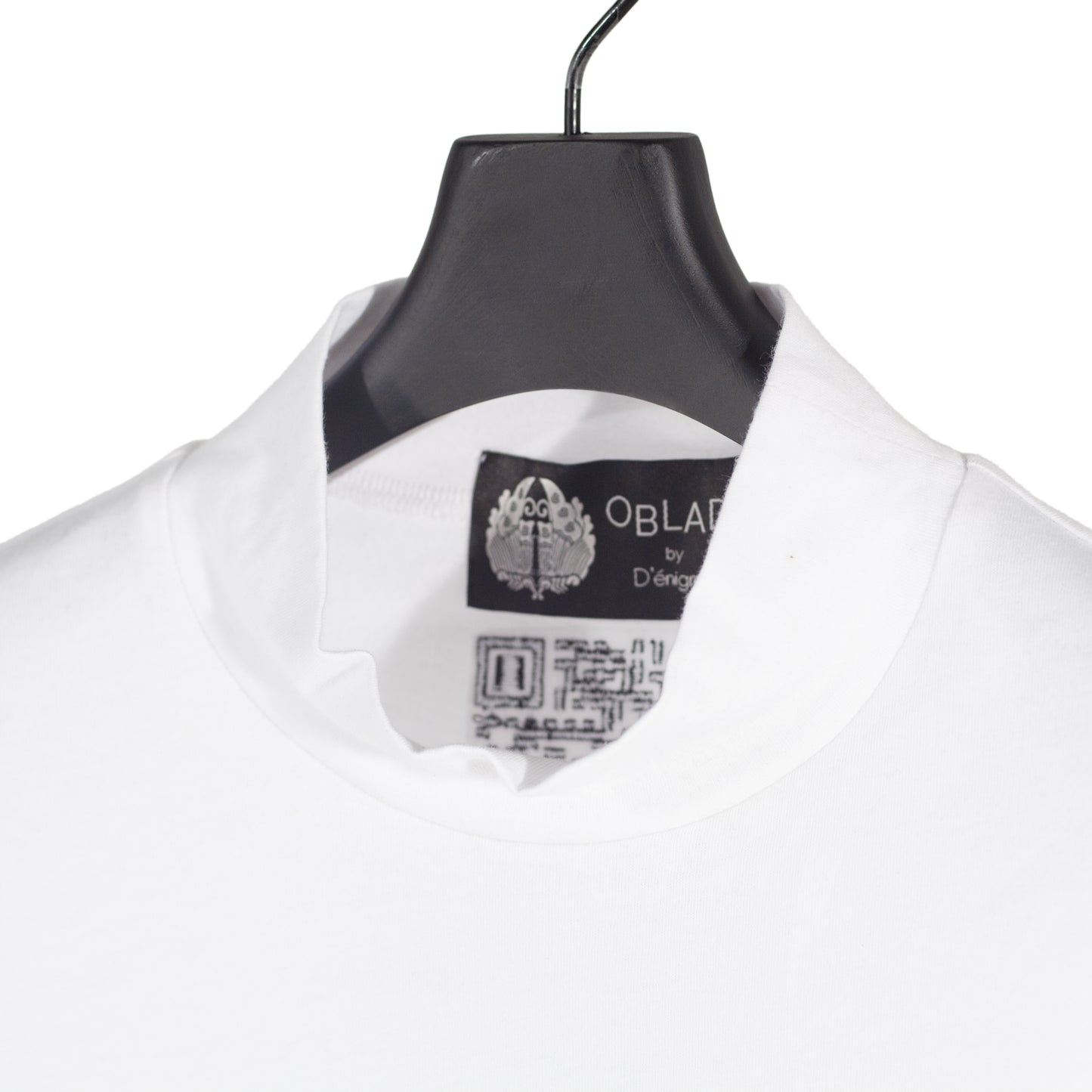 Overlong Sleeves Qr Code Embroidery T-Shirt